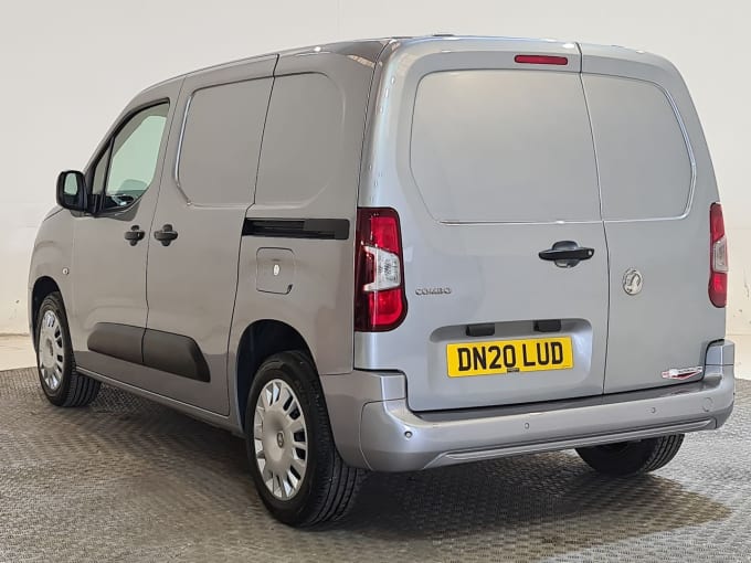 2025 Vauxhall Combo