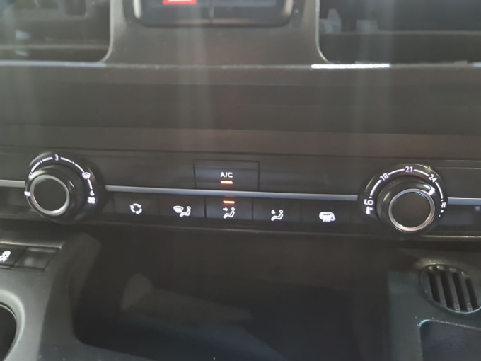 2025 Vauxhall Combo