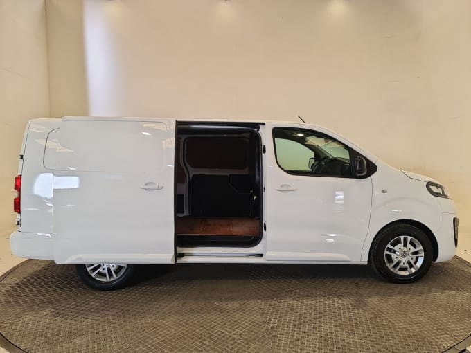 2025 Vauxhall Vivaro