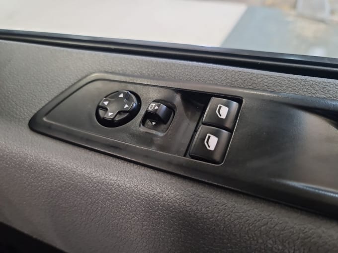 2025 Vauxhall Vivaro