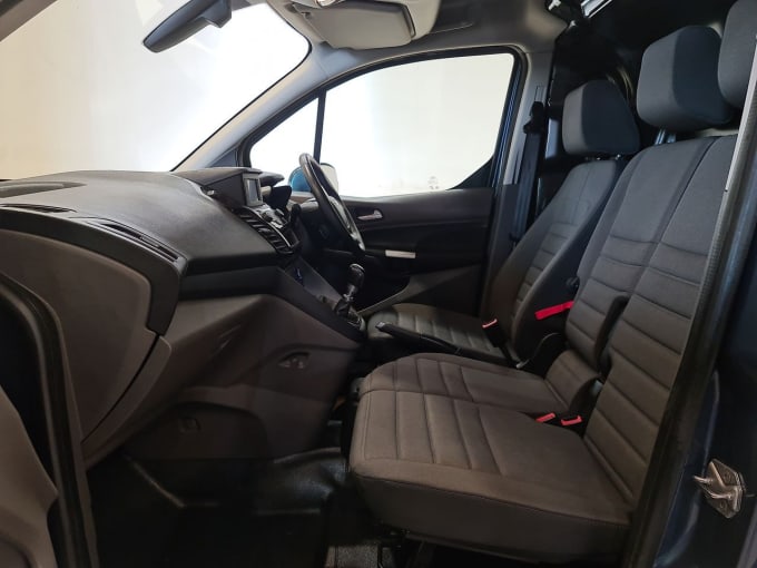 2025 Ford Transit Connect