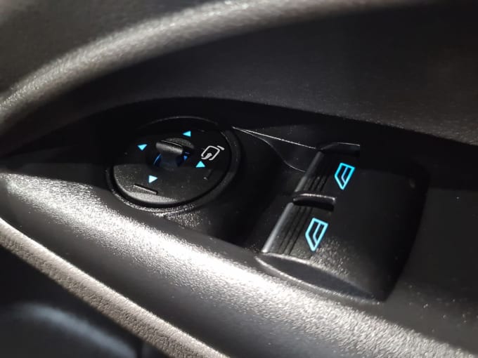 2025 Ford Transit Connect