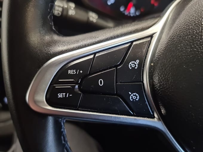 2025 Nissan Primastar