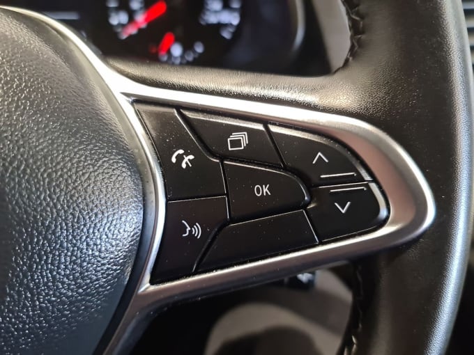 2025 Nissan Primastar