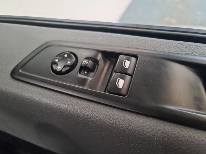 2025 Vauxhall Vivaro