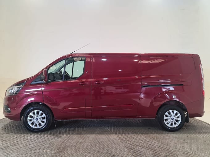 2025 Ford Transit Custom