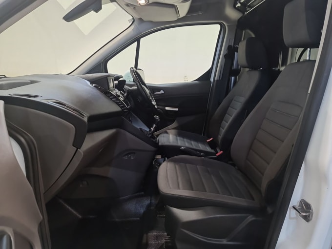 2025 Ford Transit Connect