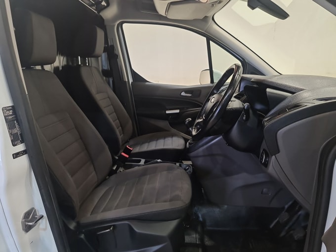 2025 Ford Transit Connect