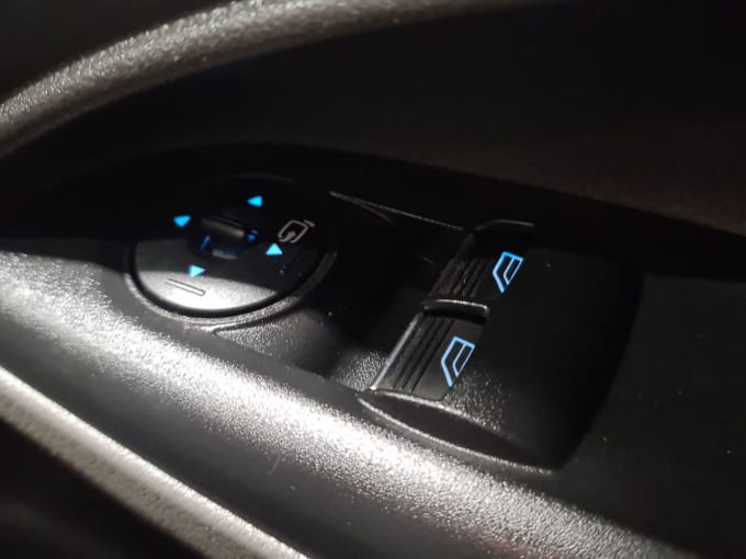 2025 Ford Transit Connect