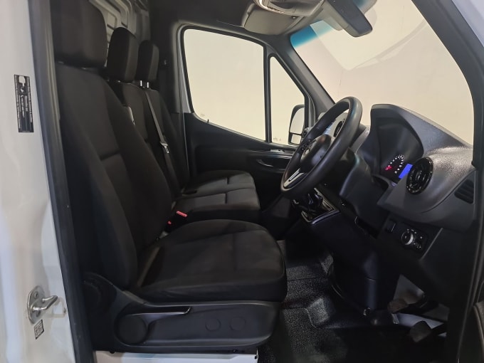 2025 Mercedes-benz Sprinter