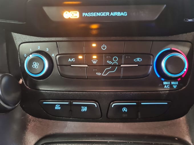2025 Ford Transit Connect
