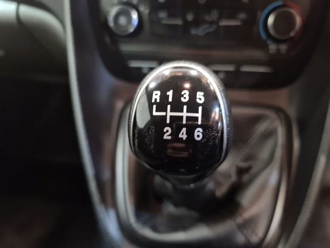 2025 Ford Transit Connect