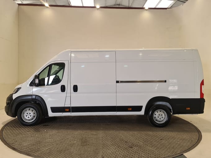 2025 Peugeot Boxer