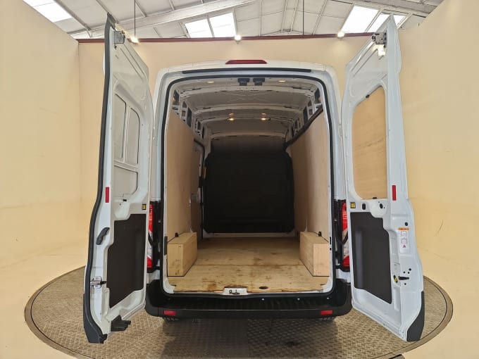 2025 Ford Transit
