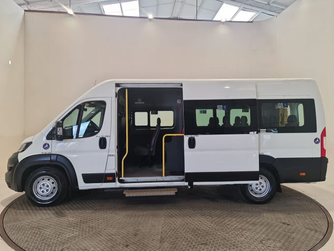 2025 Peugeot Boxer