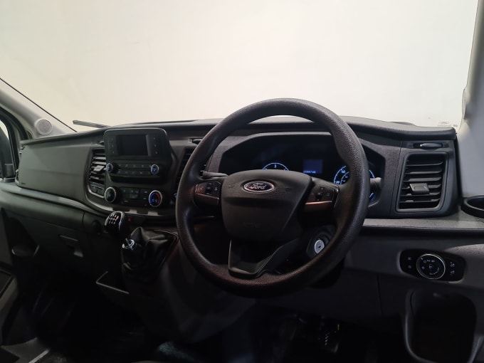2025 Ford Transit