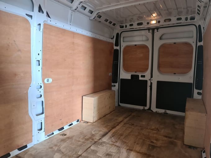 2025 Peugeot Boxer