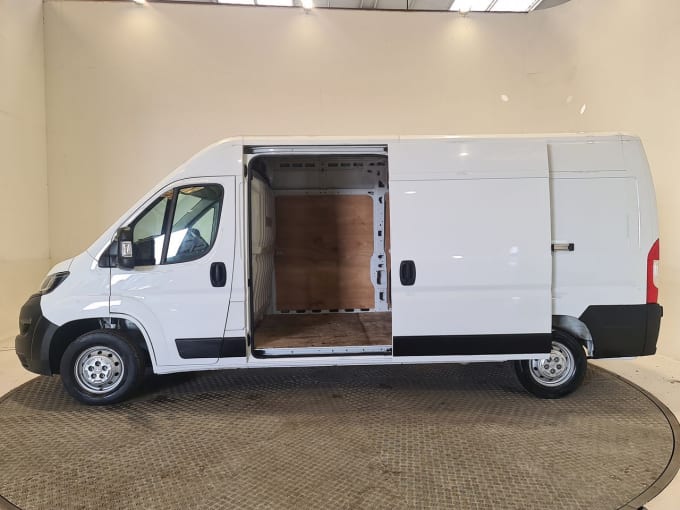 2025 Peugeot Boxer