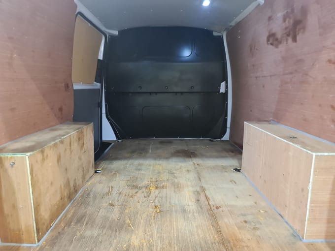 2025 Volkswagen Transporter