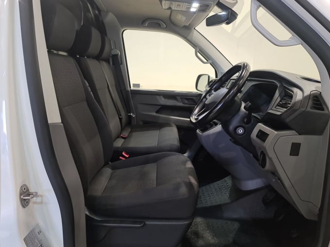 2025 Volkswagen Transporter