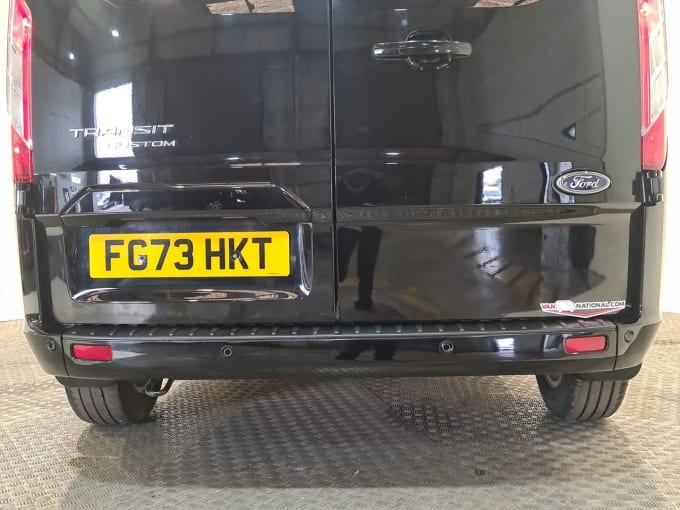 2025 Ford Transit Custom