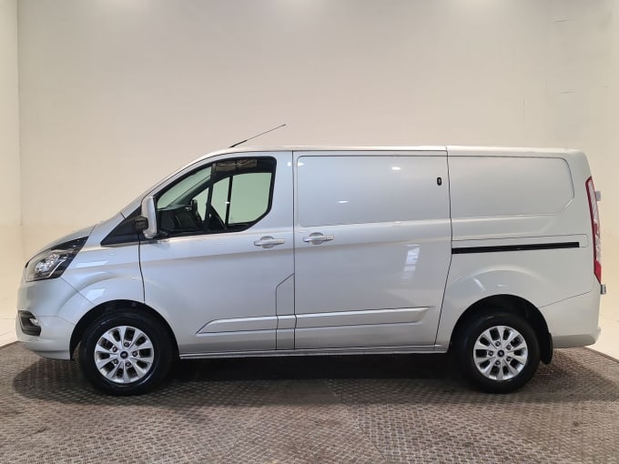 2025 Ford Transit Custom