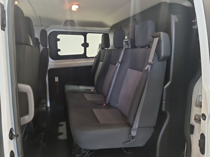 2025 Ford Transit Custom