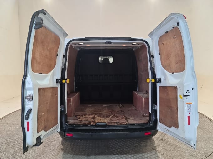 2025 Ford Transit Custom