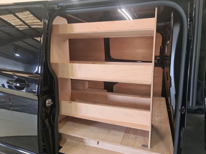 2025 Ford Transit Custom