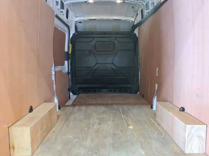 2025 Ford Transit