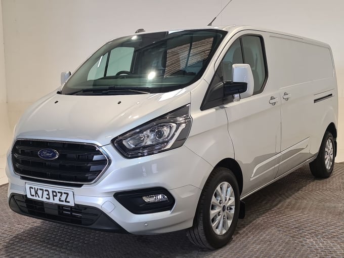 2025 Ford Transit Custom