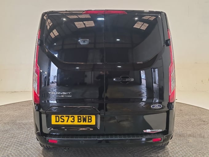 2025 Ford Transit Custom