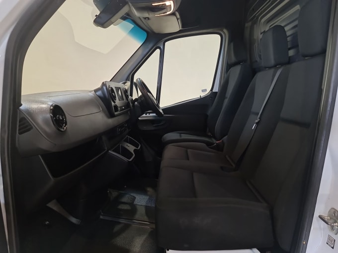 2025 Mercedes-benz Sprinter