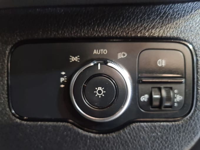 2025 Mercedes-benz Sprinter