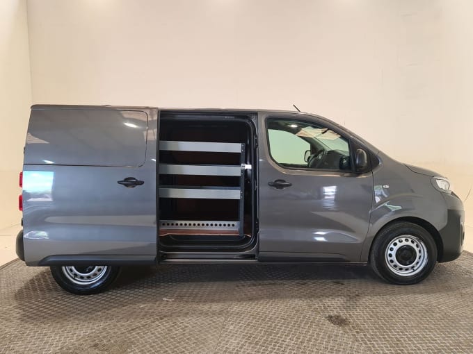 2025 Peugeot Expert