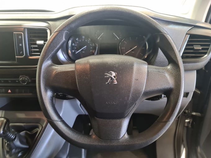 2025 Peugeot Expert