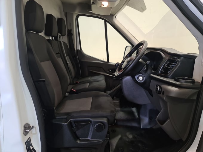 2025 Ford Transit