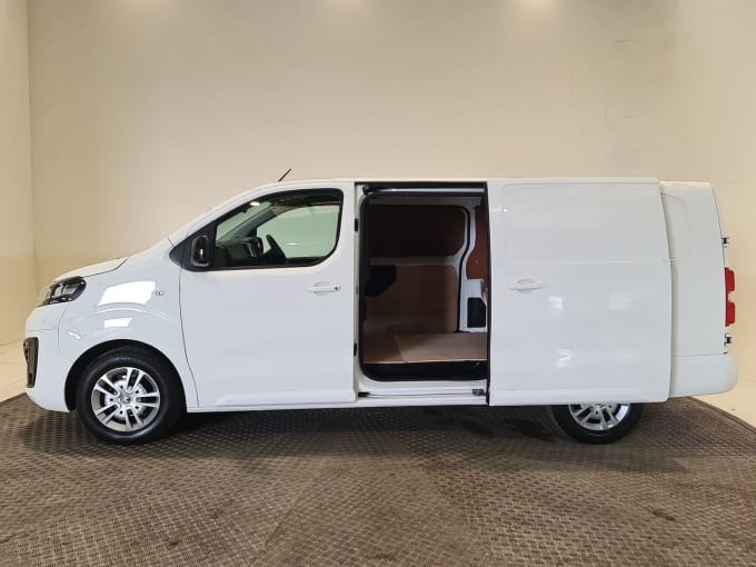 2025 Vauxhall Vivaro
