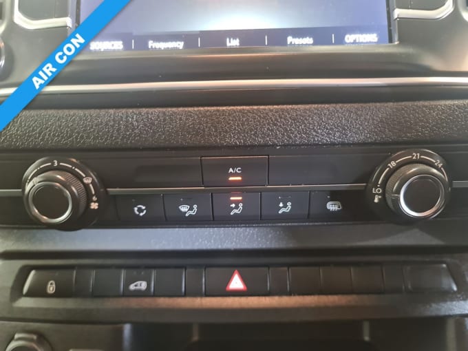 2025 Vauxhall Vivaro
