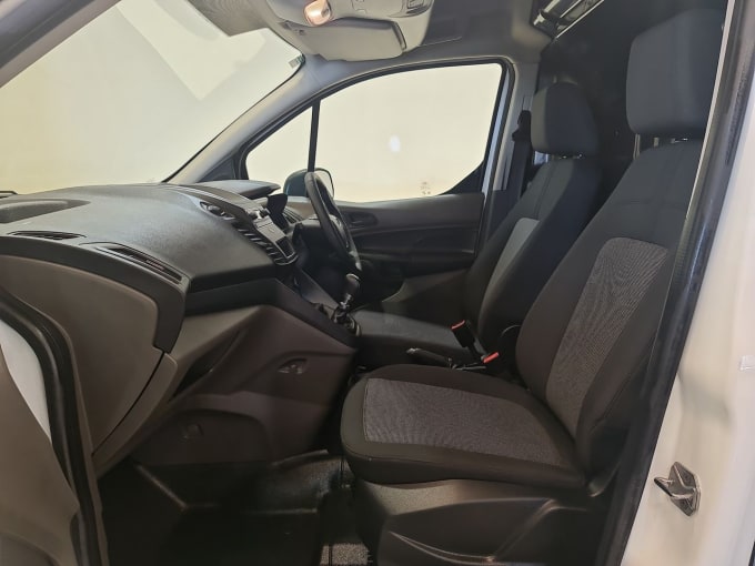 2025 Ford Transit Connect
