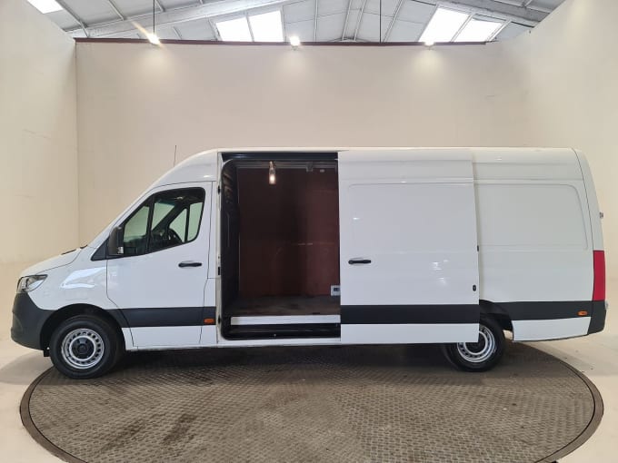 2025 Mercedes-benz Sprinter
