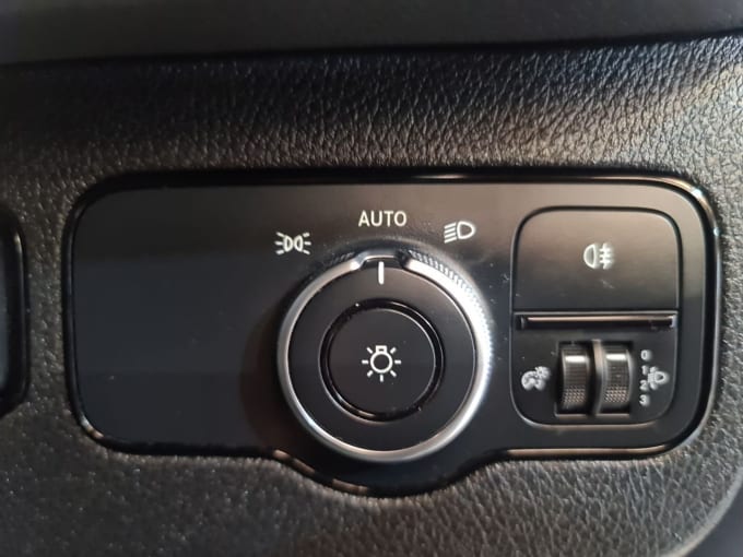 2025 Mercedes-benz Sprinter