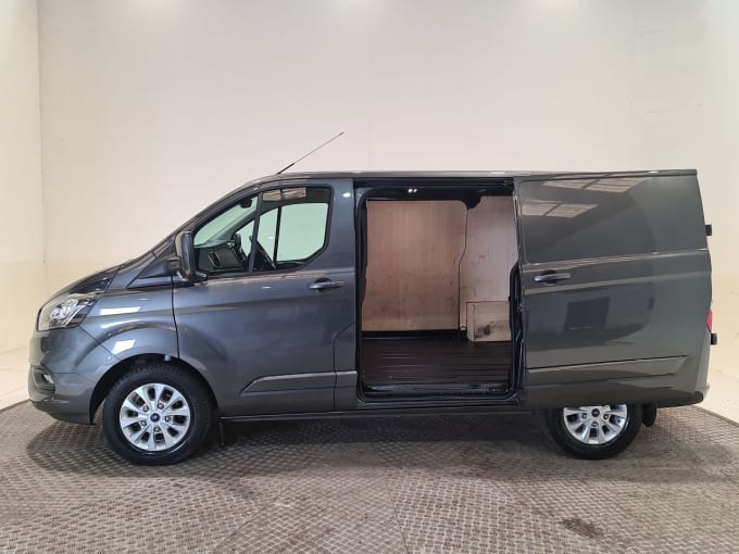 2025 Ford Transit Custom
