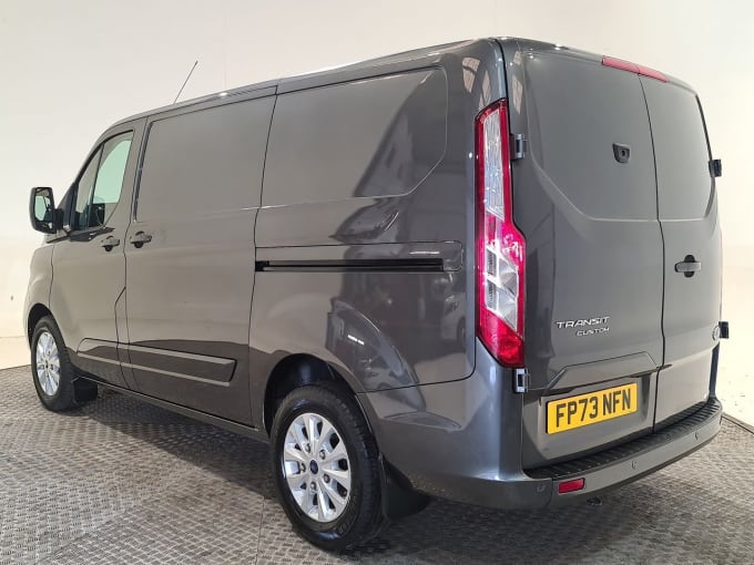 2025 Ford Transit Custom