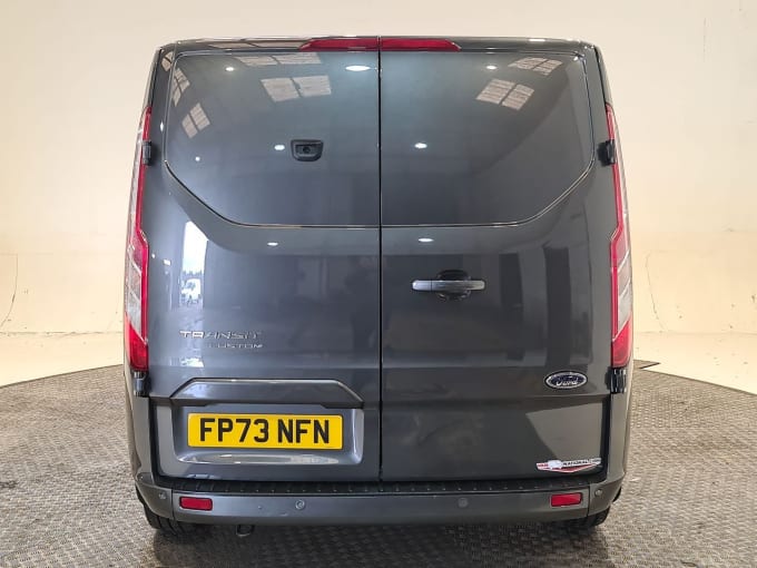 2025 Ford Transit Custom