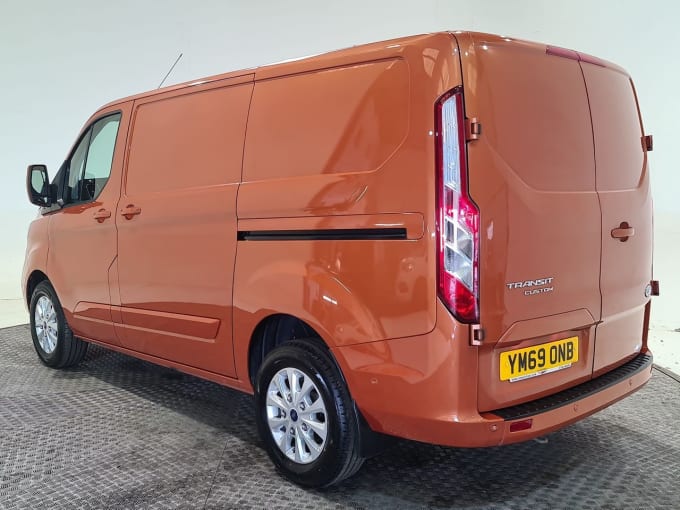 2025 Ford Transit Custom
