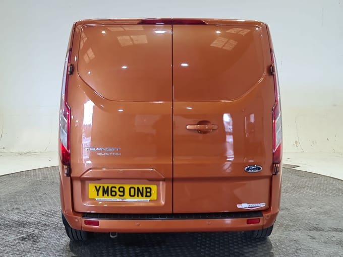 2025 Ford Transit Custom