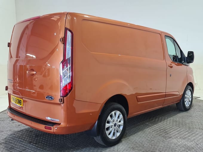 2025 Ford Transit Custom