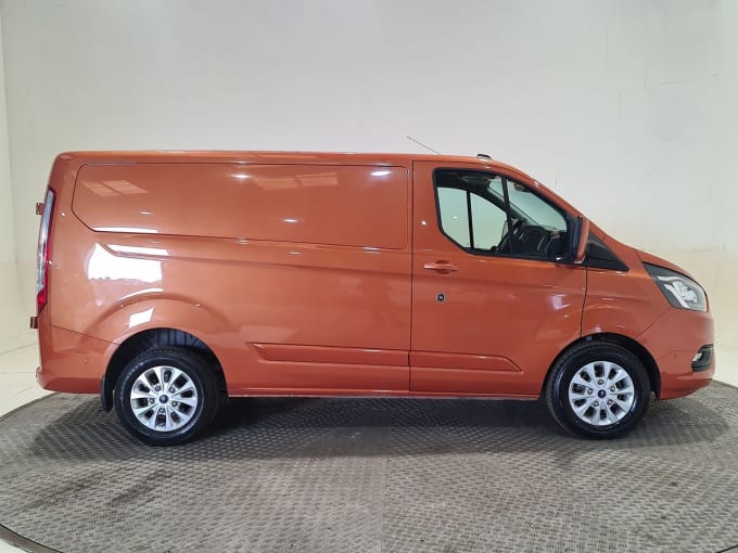 2025 Ford Transit Custom