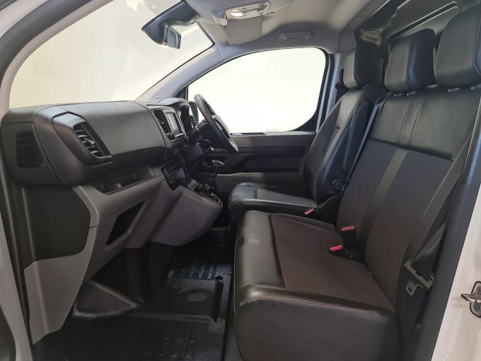 2025 Vauxhall Vivaro
